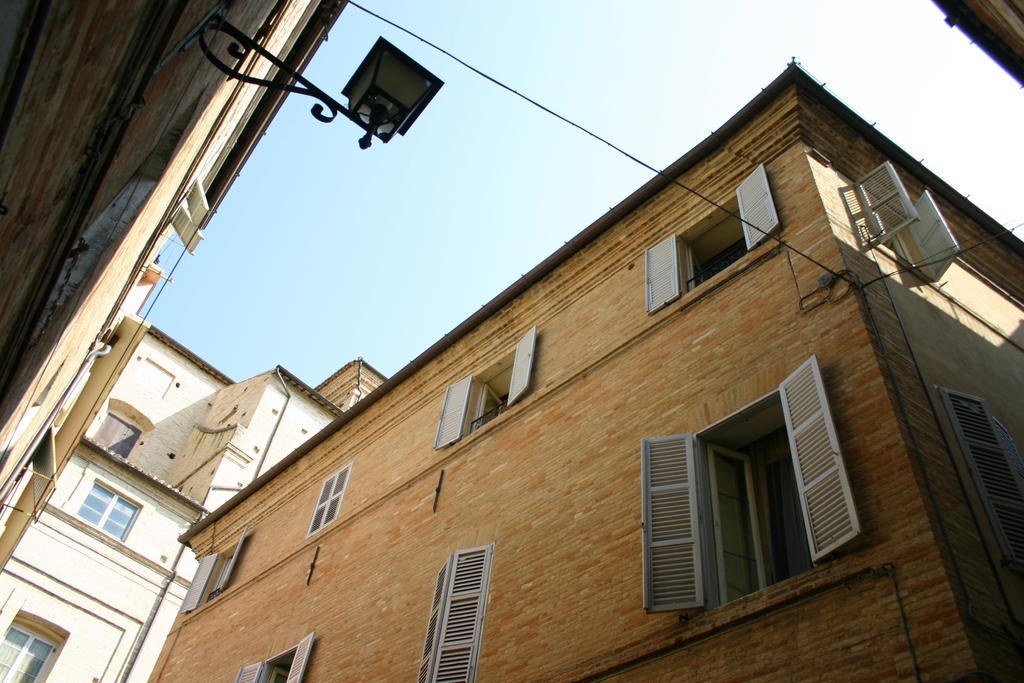 Resort A Palazzo B&B Fermo Exteriör bild