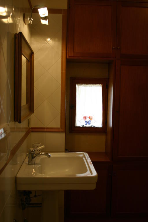Resort A Palazzo B&B Fermo Rum bild