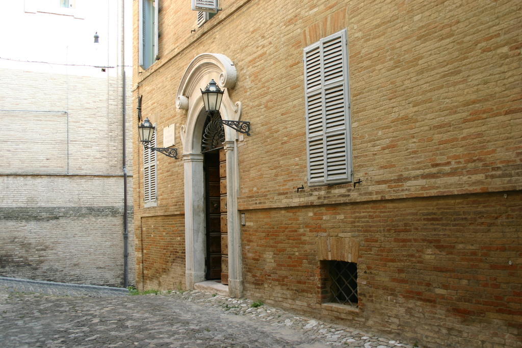 Resort A Palazzo B&B Fermo Exteriör bild