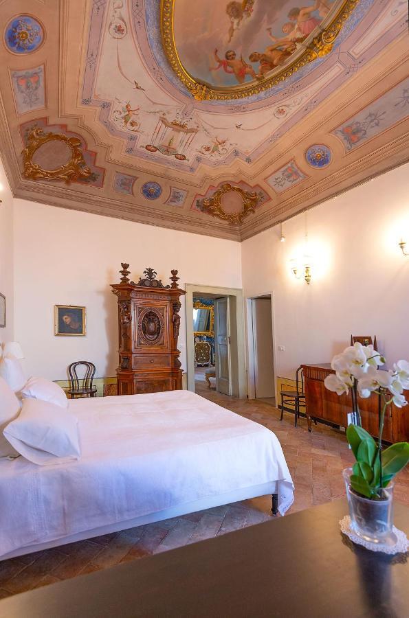 Resort A Palazzo B&B Fermo Exteriör bild